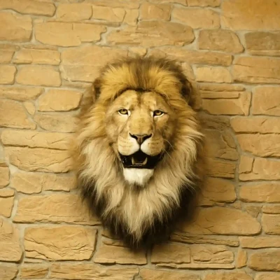 Реалистичная копия настенного крепления "Голова Льва"
