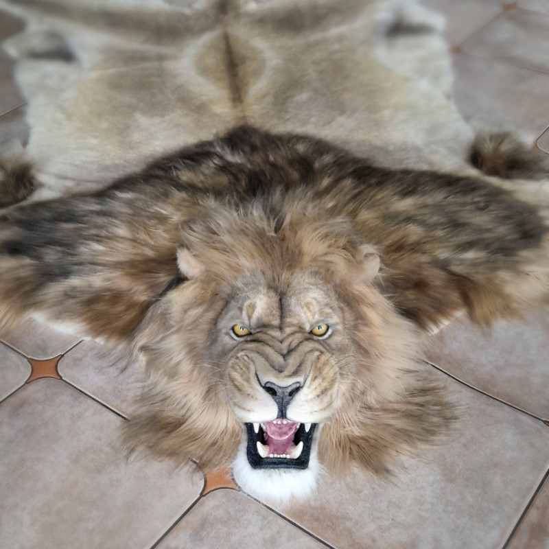 Faux Lion Skin Rug Live-Size Replica